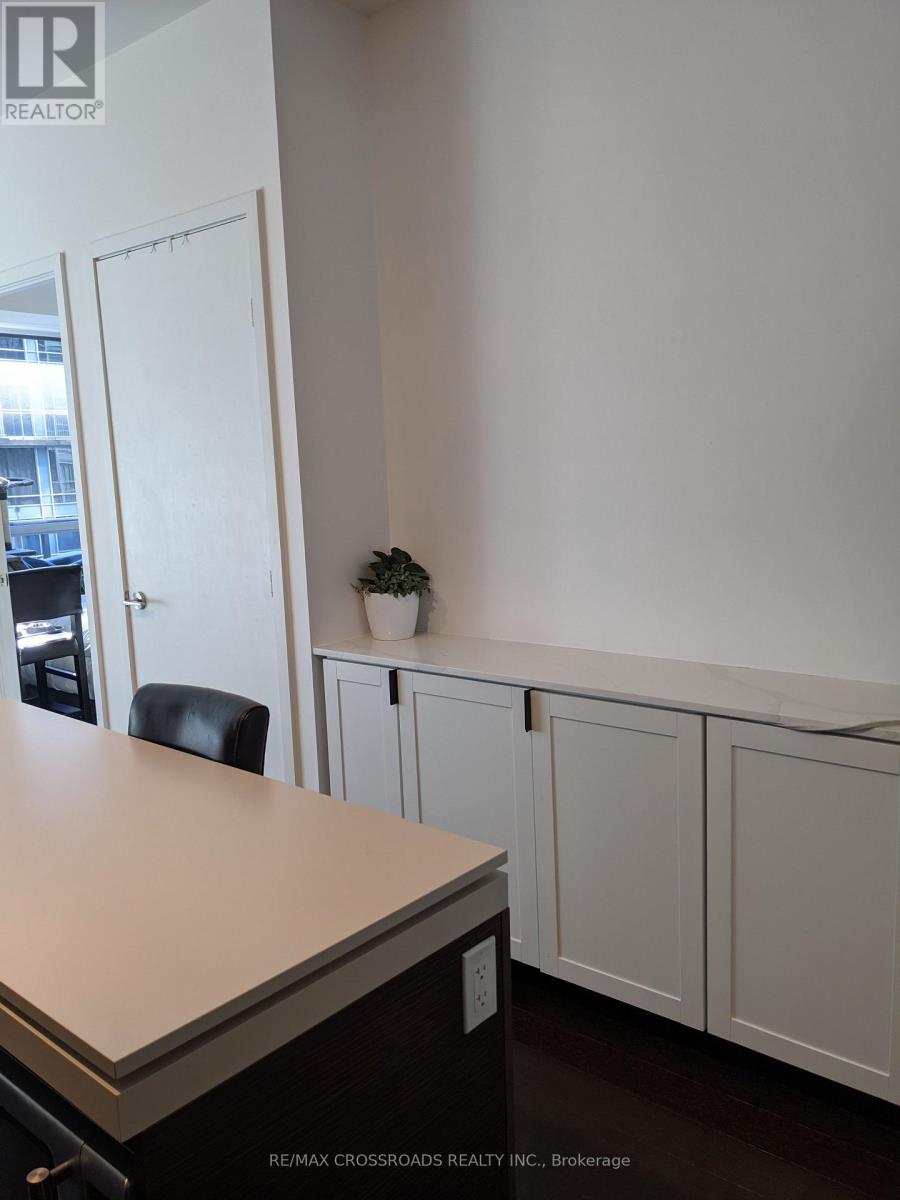 427 - 1030 King Street W, Toronto, Ontario  M6K 3N3 - Photo 6 - C12724898