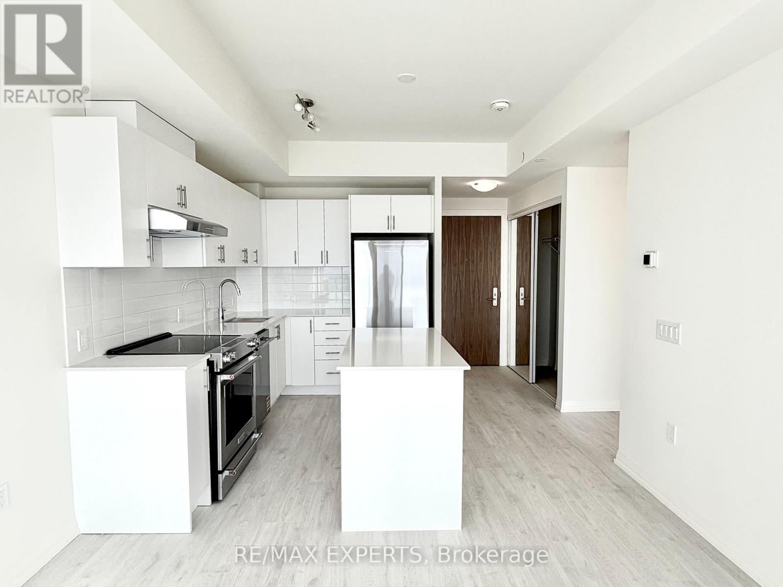 2208 - 27 Korda Gate, Vaughan, Ontario  L4K 0P6 - Photo 4 - N12725056