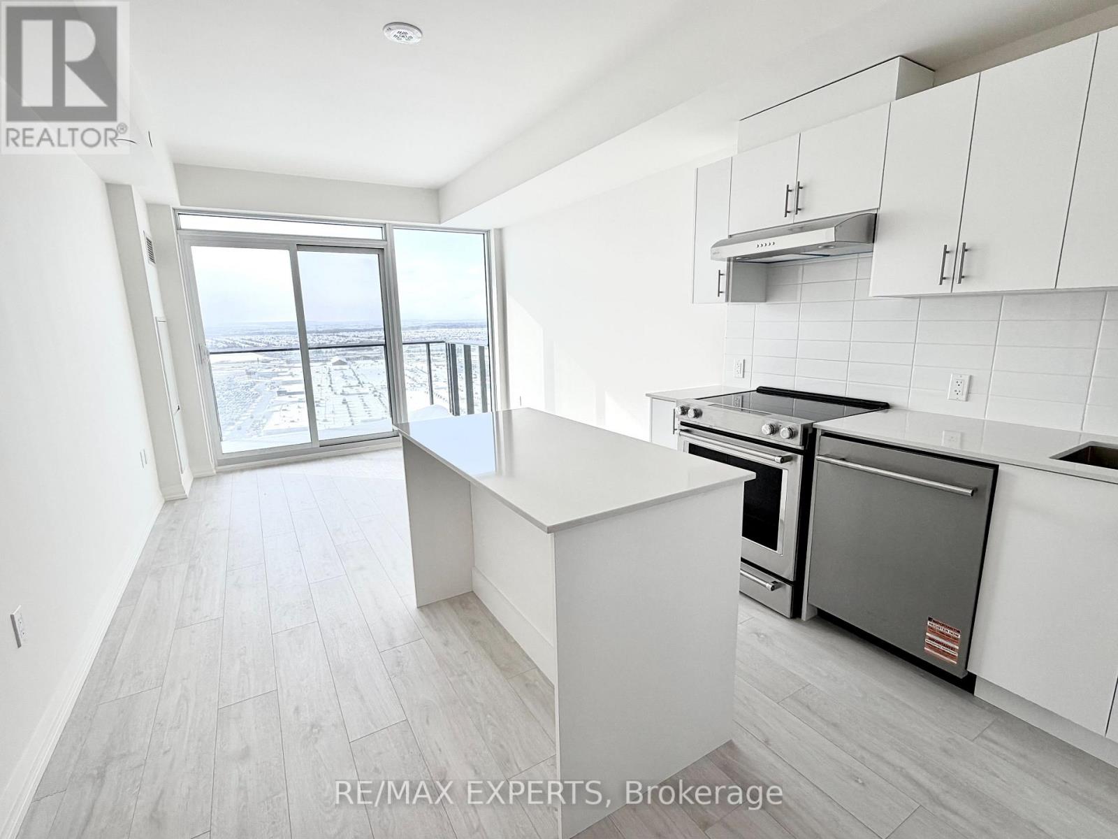 2208 - 27 Korda Gate, Vaughan, Ontario  L4K 0P6 - Photo 2 - N12725056