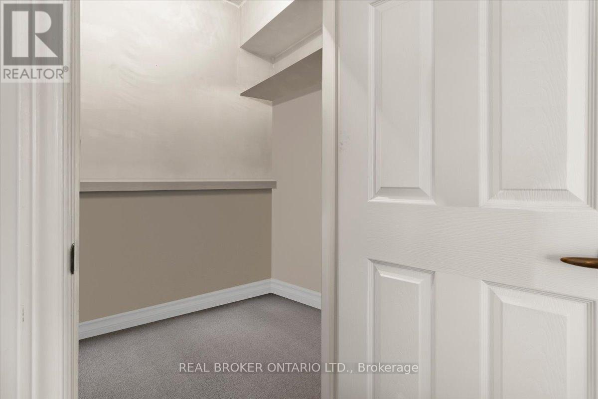 214 - 2010 Cleaver Avenue, Burlington, Ontario  L7M 4C1 - Photo 17 - W12714570