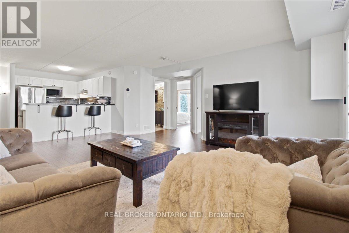 214 - 2010 Cleaver Avenue, Burlington, Ontario  L7M 4C1 - Photo 25 - W12714570