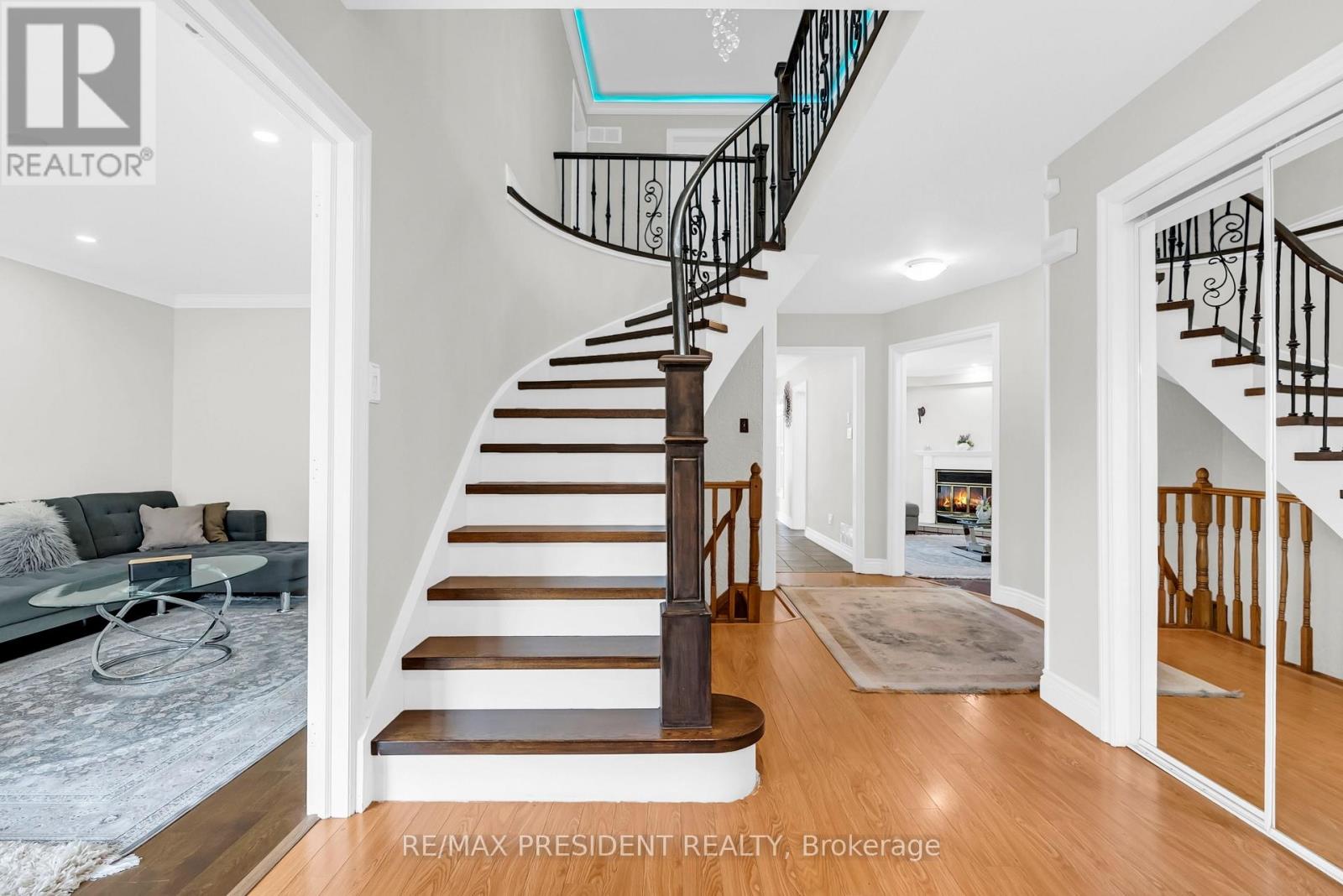 6200 Osprey Boulevard, Mississauga, Ontario  L5N 5W4 - Photo 9 - W12692404