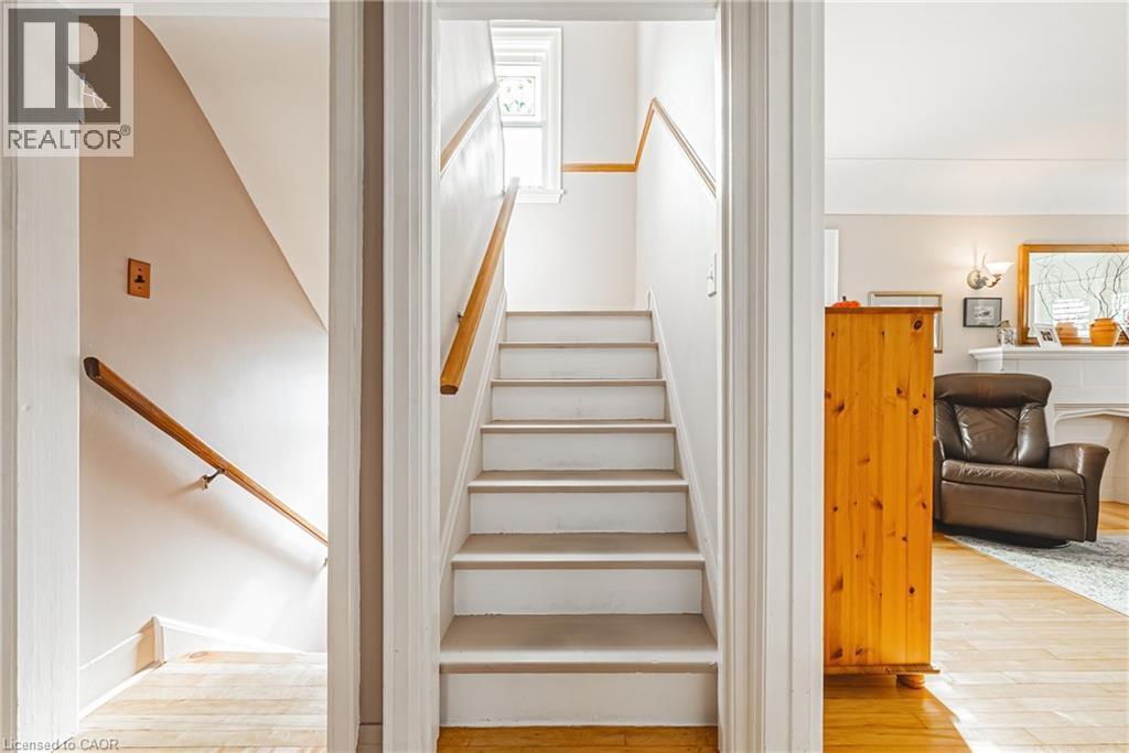 31 Buchanan Street, Hamilton, Ontario  L9A 2V7 - Photo 22 - 40779615