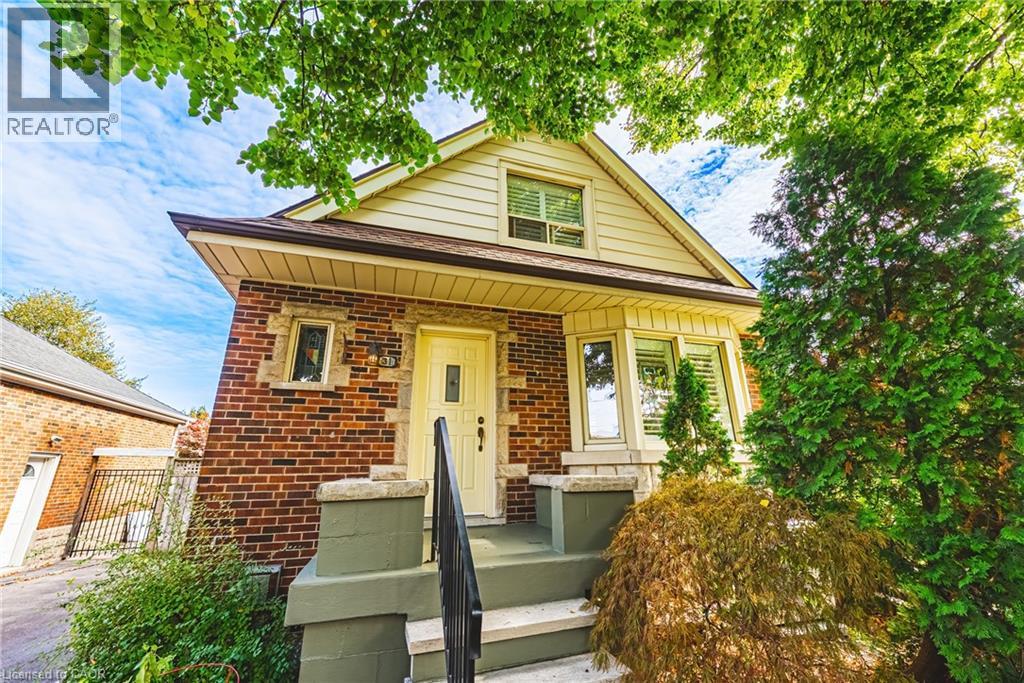 31 Buchanan Street, Hamilton, Ontario  L9A 2V7 - Photo 5 - 40779615