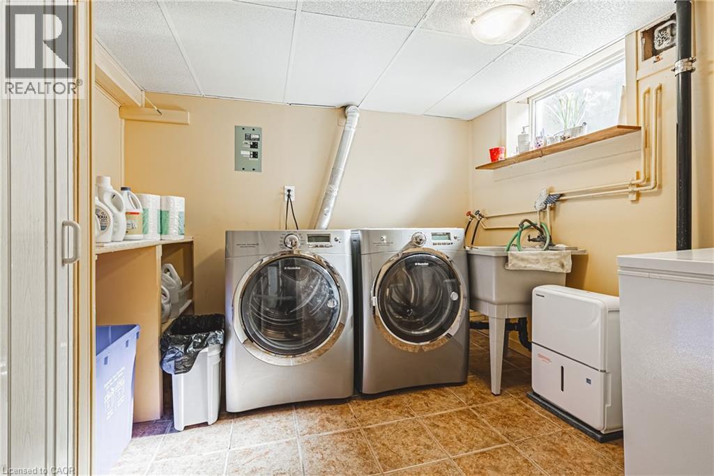 31 Buchanan Street, Hamilton, Ontario  L9A 2V7 - Photo 39 - 40779615