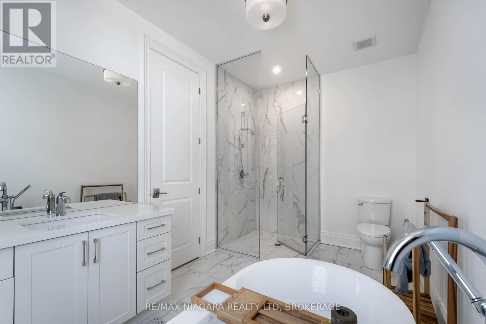 7 - 15 Arbourvale Common Road, St. Catharines, Ontario  L2T 3B7 - Photo 26 - X12725280