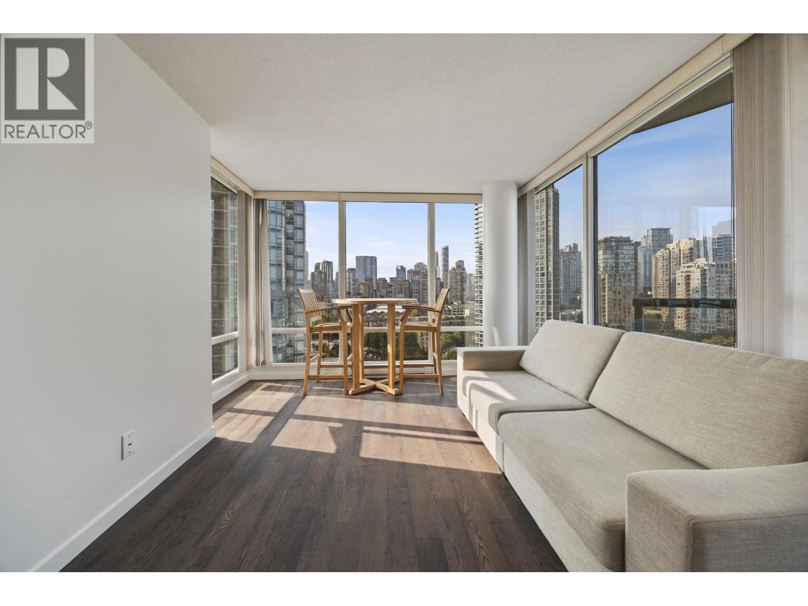 1901 1033 Marinaside Crescent, Vancouver, British Columbia  V6Z 3A3 - Photo 8 - R3082603