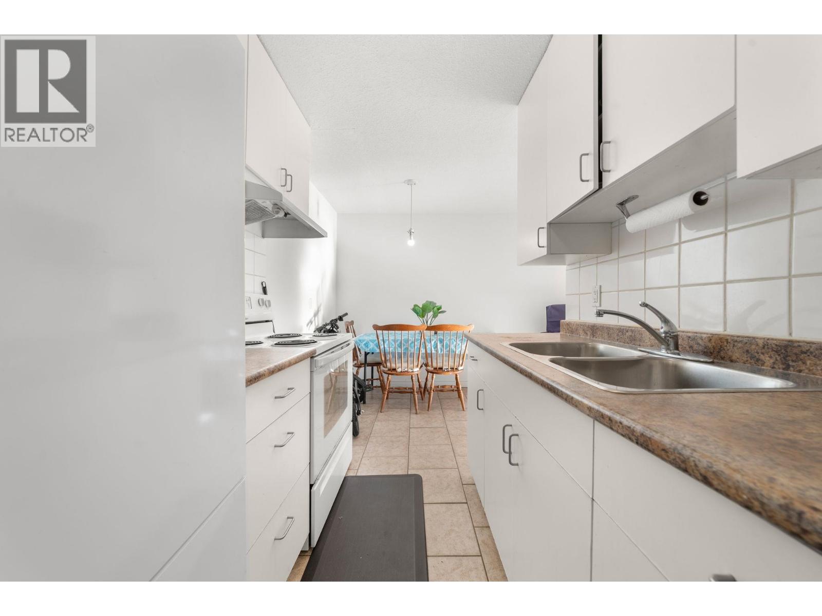 3 135 W 21st Street, North Vancouver, British Columbia  V7M 1Z2 - Photo 13 - R3082607