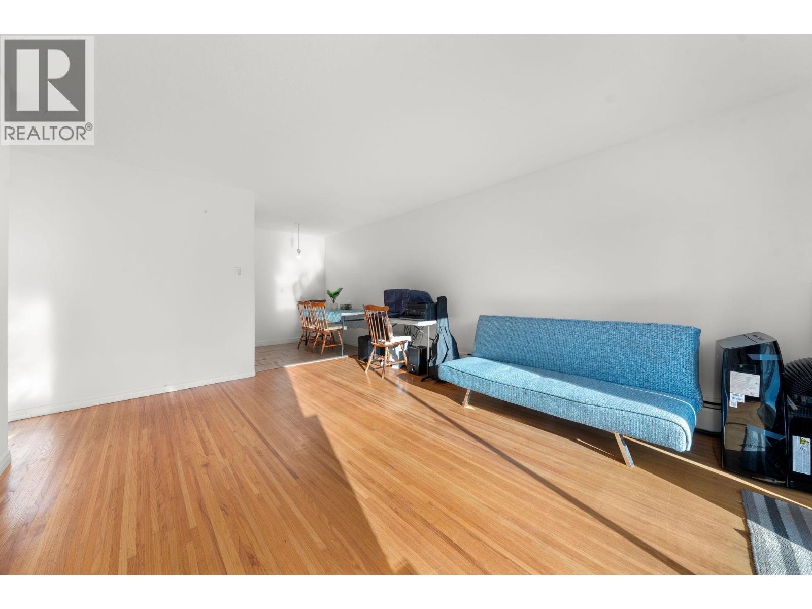 3 135 W 21st Street, North Vancouver, British Columbia  V7M 1Z2 - Photo 4 - R3082607