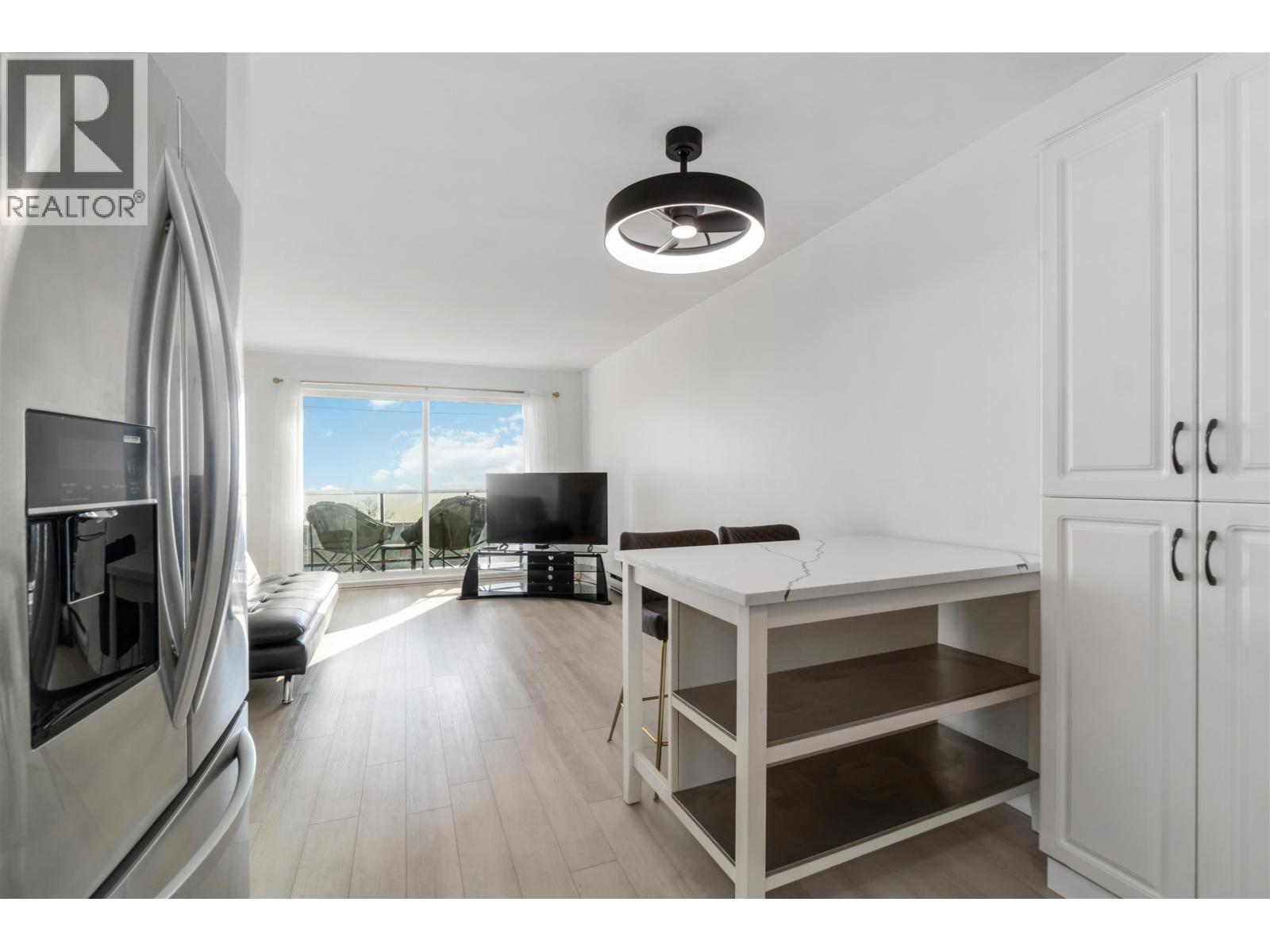 208 312 Carnarvon Street, New Westminster, British Columbia  V3L 5H6 - Photo 1 - R3082626