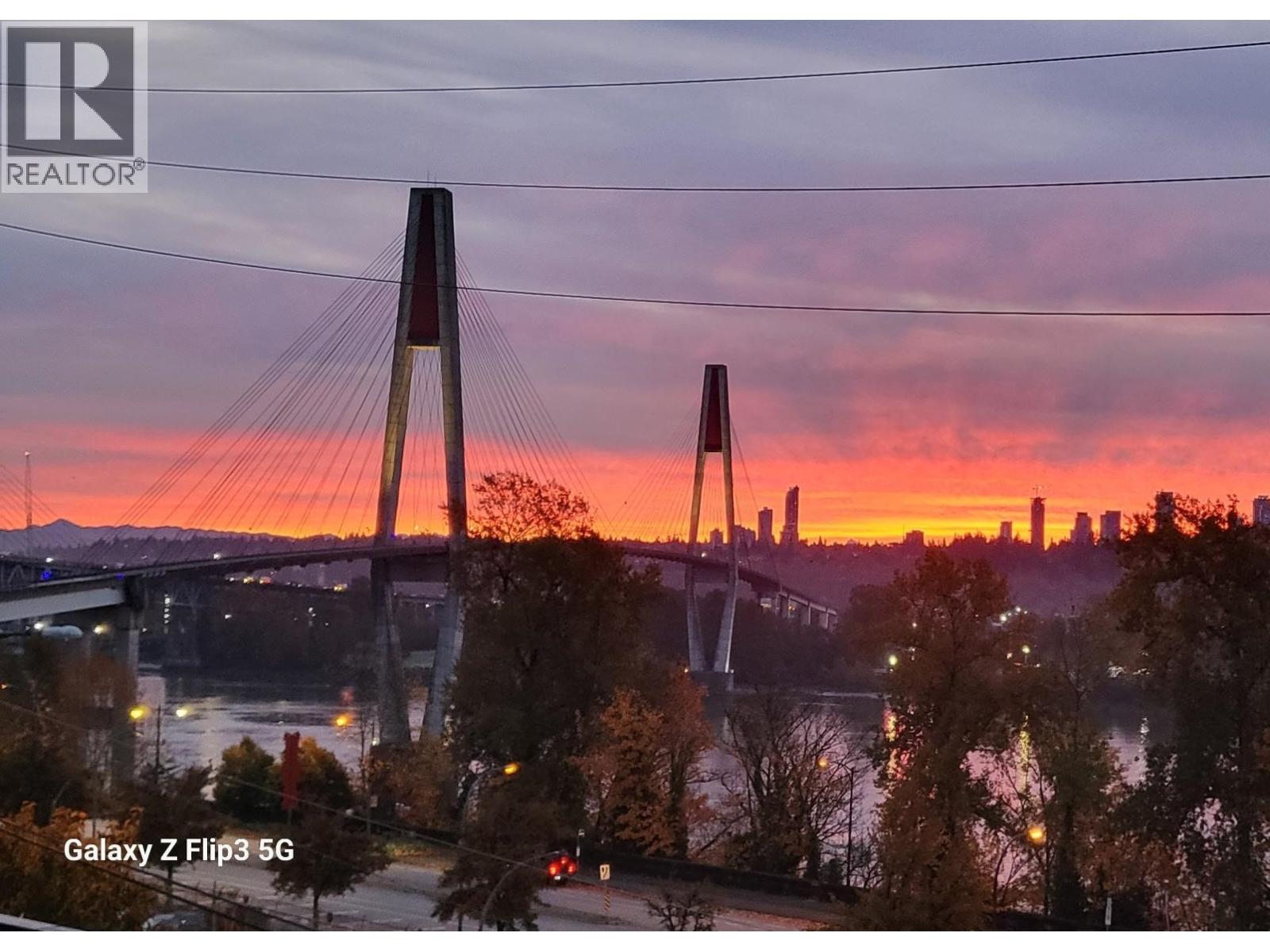 208 312 Carnarvon Street, New Westminster, British Columbia  V3L 5H6 - Photo 2 - R3082626