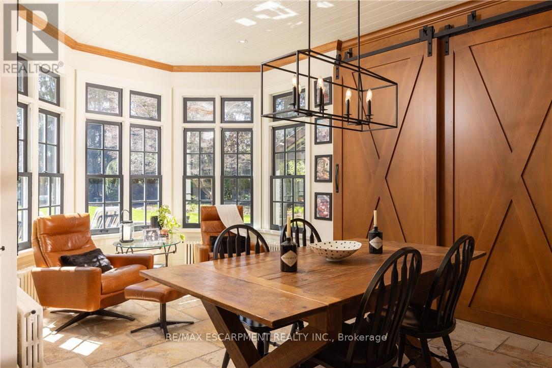 2055 Lakeshore Road E, Oakville, Ontario  L6J 1M4 - Photo 15 - W12721596