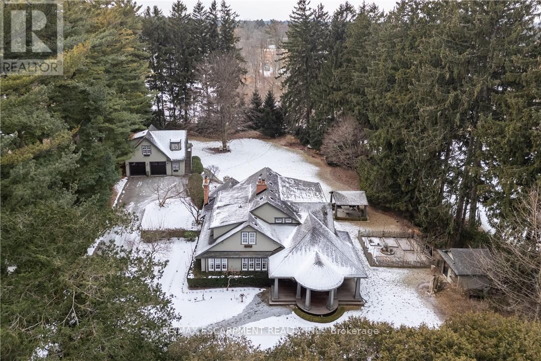 2055 Lakeshore Road E, Oakville, Ontario  L6J 1M4 - Photo 2 - W12721596