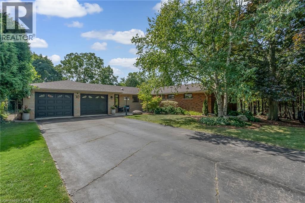 30 Carl Crescent, Waterdown, Ontario  L8B 0G5 - Photo 2 - 40799610