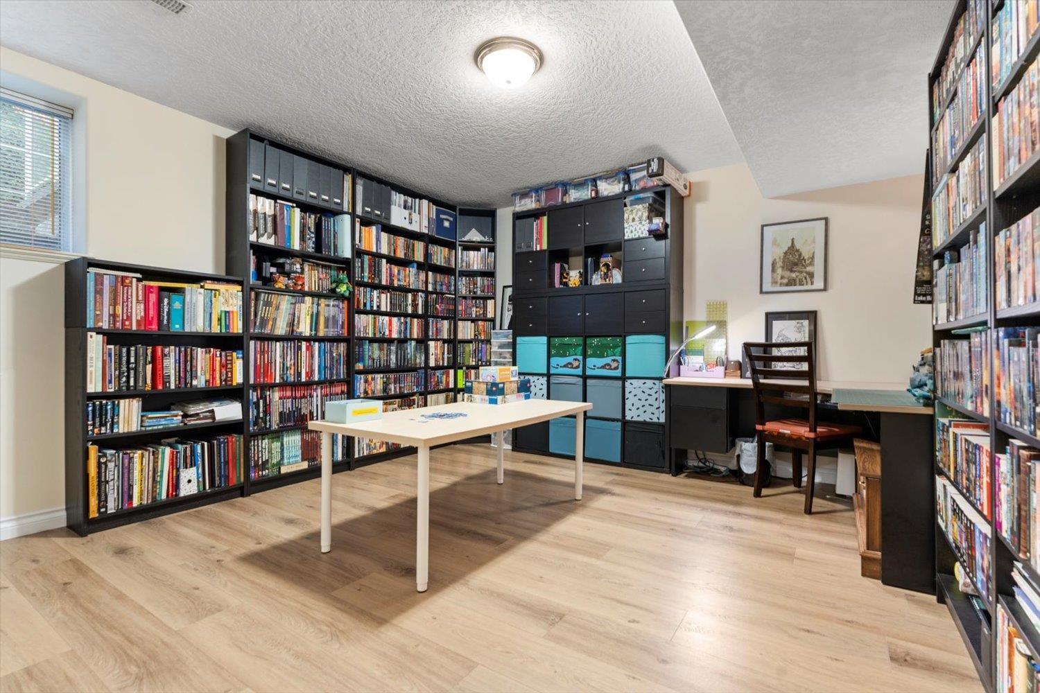 90 4001 Old Clayburn Road, Abbotsford, British Columbia  V3G 1C5 - Photo 23 - R3082416