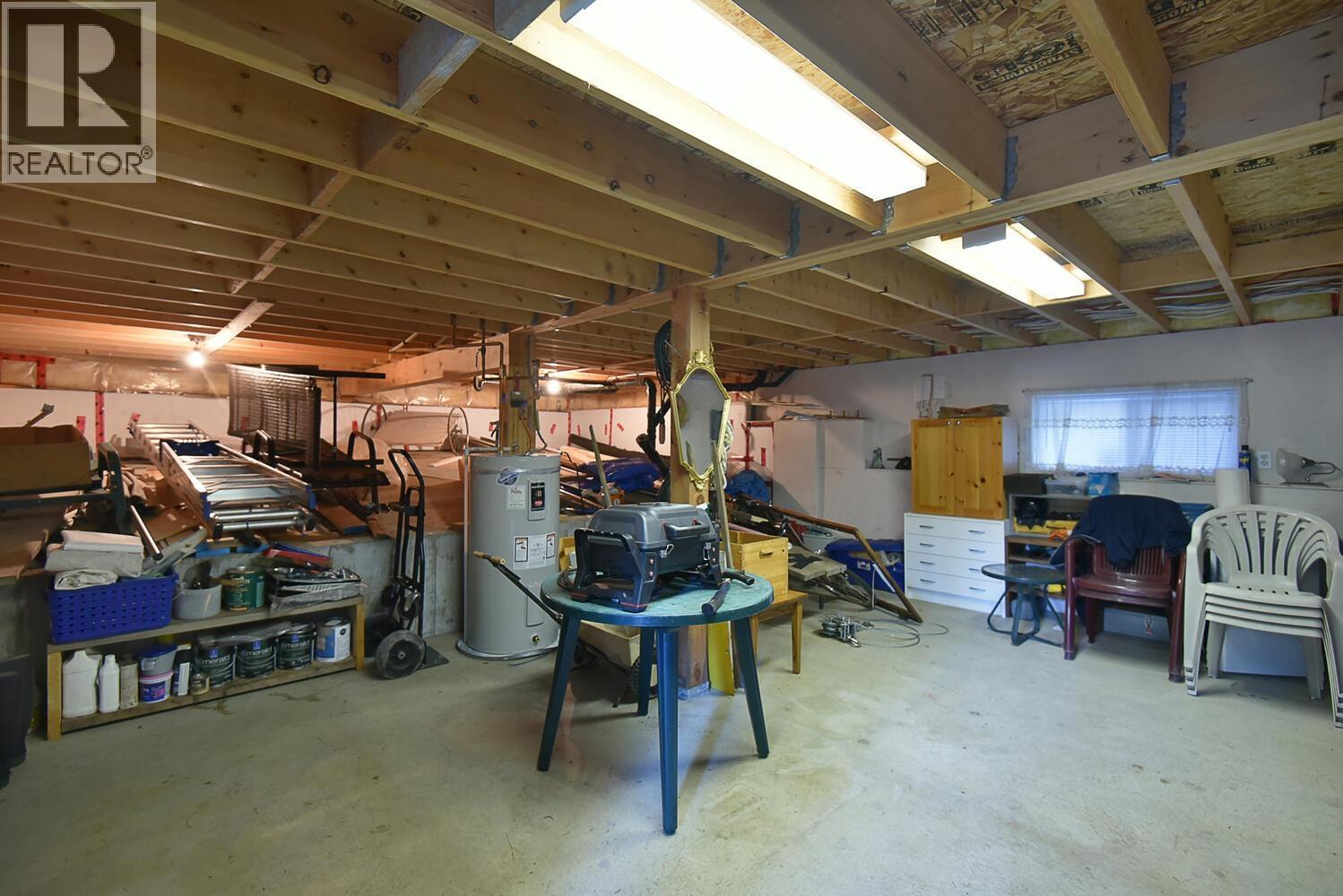 8650 Redrooffs Road, Halfmoon Bay, British Columbia  V7Z 1E7 - Photo 18 - R3082609