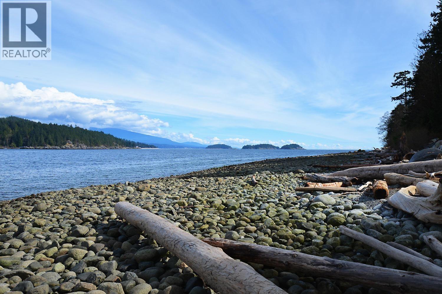 8650 Redrooffs Road, Halfmoon Bay, British Columbia  V7Z 1E7 - Photo 25 - R3082609