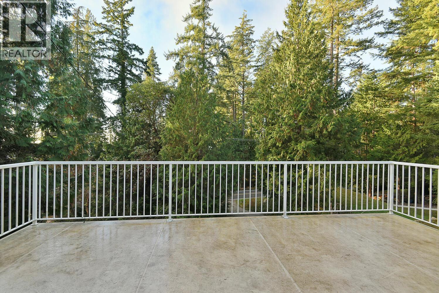 8650 Redrooffs Road, Halfmoon Bay, British Columbia  V7Z 1E7 - Photo 9 - R3082609