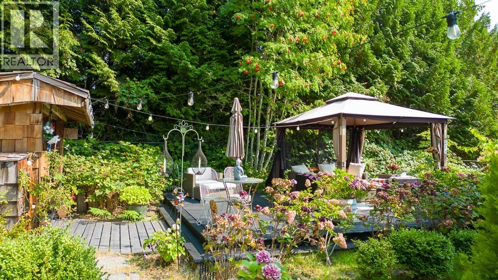 4868 Bluegrouse Drive, Sechelt, British Columbia  V7Z 0G4 - Photo 8 - R3082621