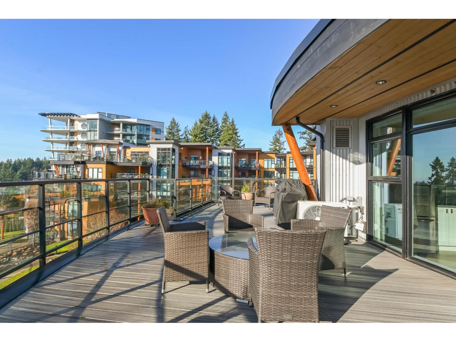 418 14855 Thrift Avenue, White Rock, British Columbia  V4B 2J6 - Photo 24 - R3082448