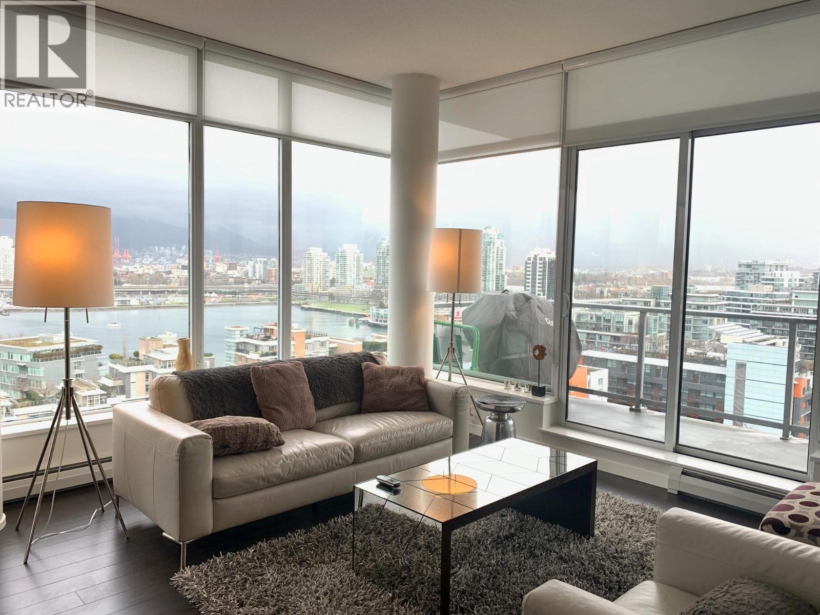 1708 COLUMBIA STREET, Vancouver, British Columbia