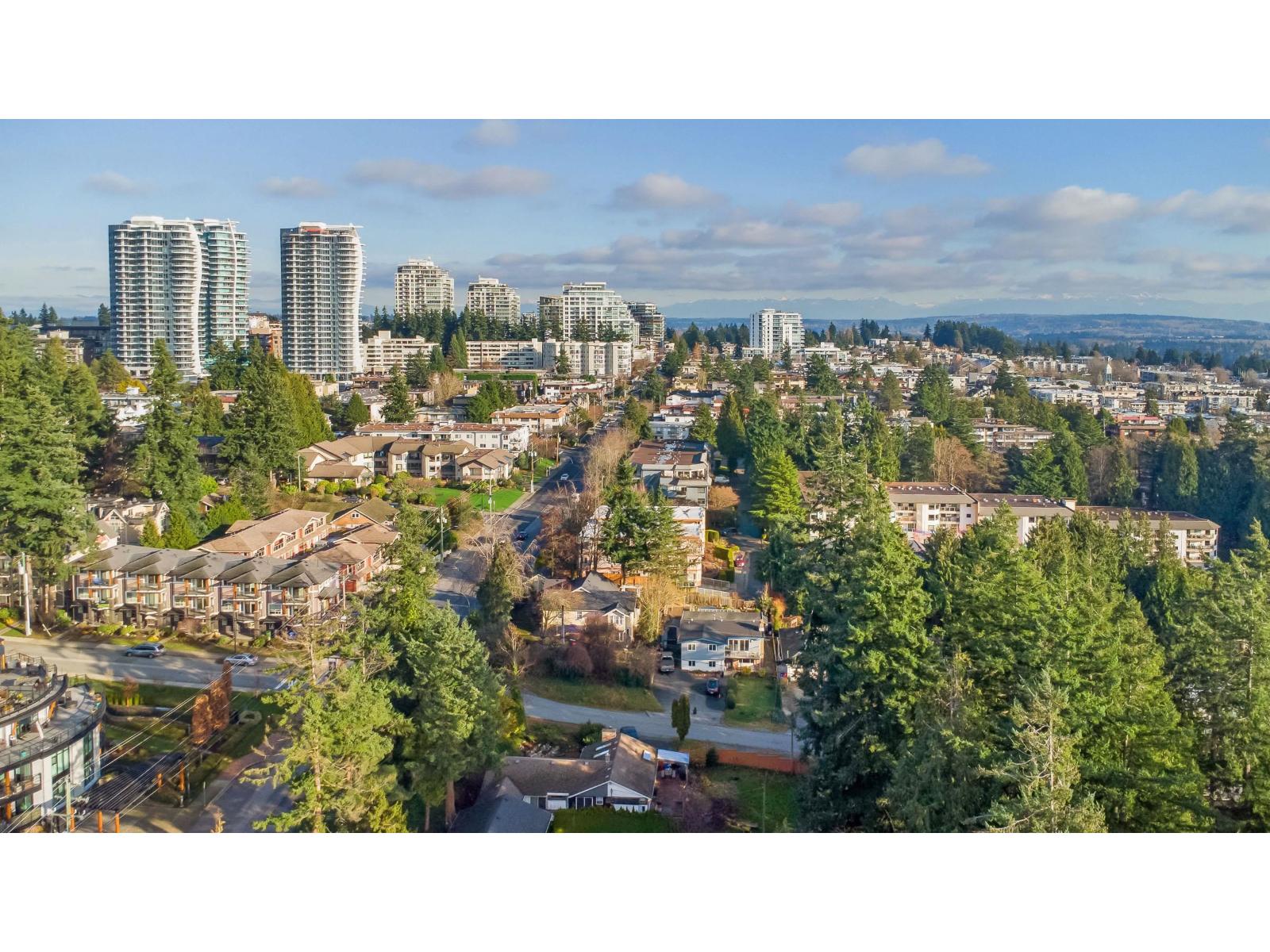 418 14855 Thrift Avenue, White Rock, British Columbia  V4B 2J6 - Photo 30 - R3082448