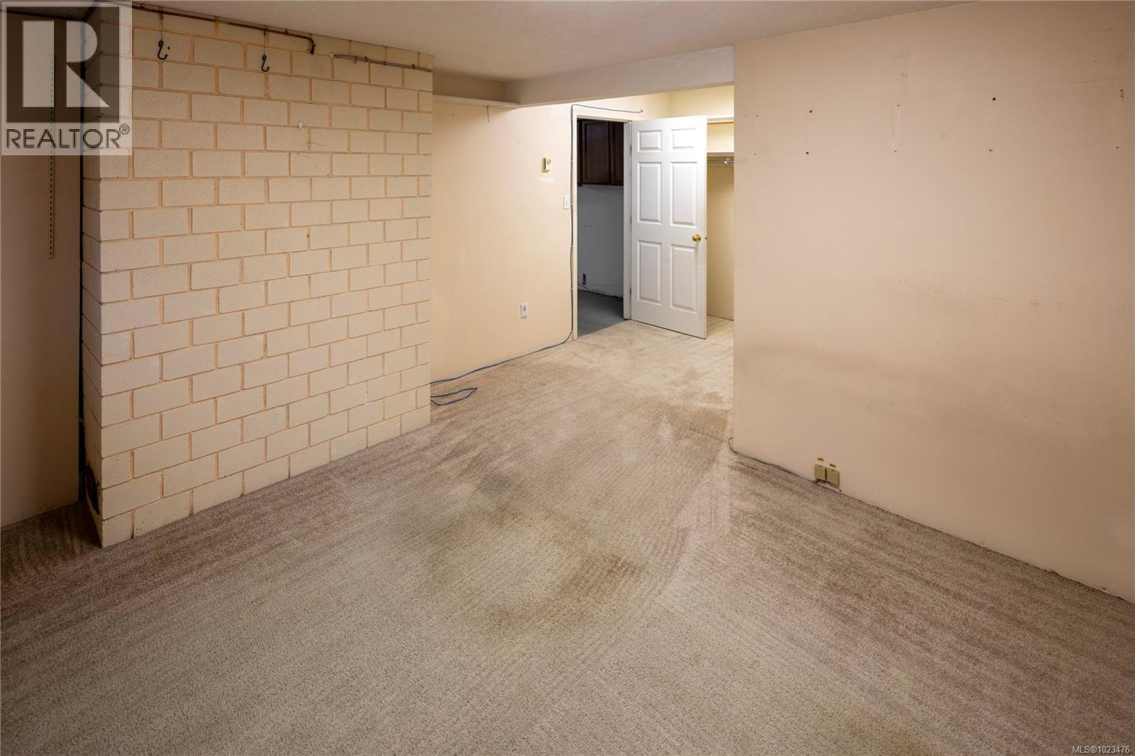 4867 Maxine Lane, Saanich, British Columbia  V8Y 2J3 - Photo 16 - 1023476