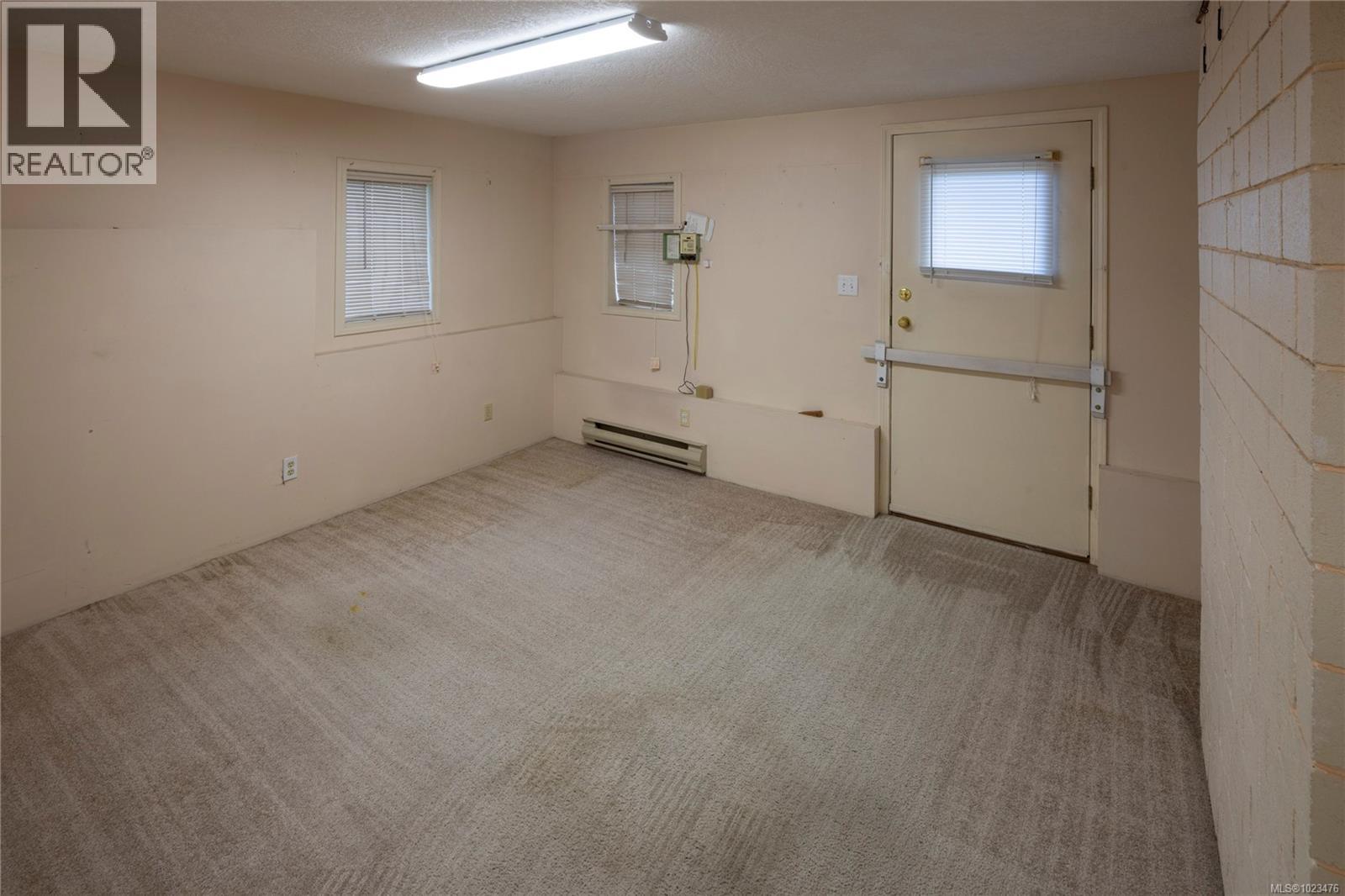 4867 Maxine Lane, Saanich, British Columbia  V8Y 2J3 - Photo 17 - 1023476