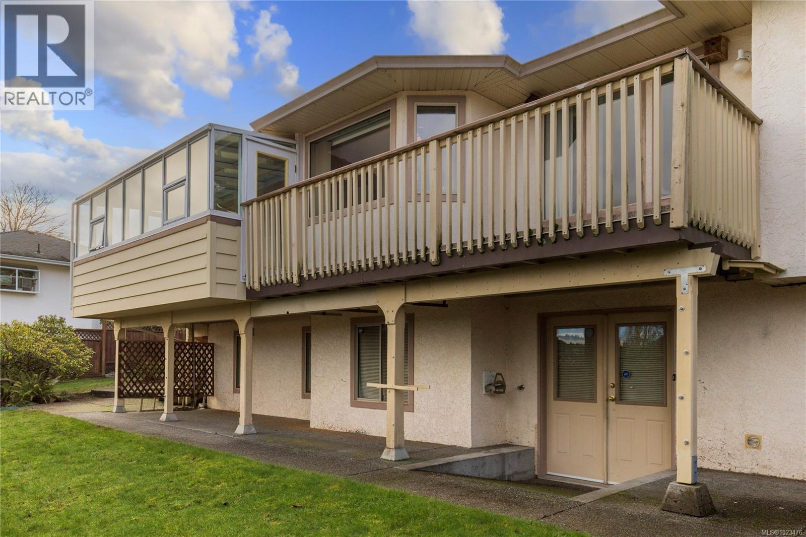 4867 Maxine Lane, Saanich, British Columbia  V8Y 2J3 - Photo 24 - 1023476