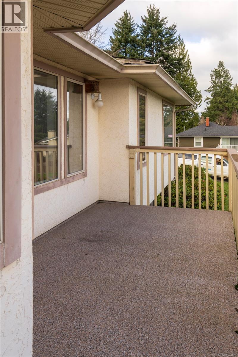 4867 Maxine Lane, Saanich, British Columbia  V8Y 2J3 - Photo 25 - 1023476