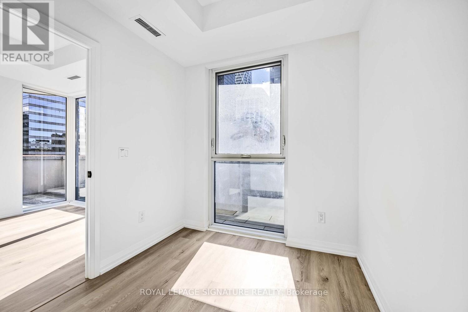 504 - 280 Dundas Street W, Toronto, Ontario  M5T 1G2 - Photo 12 - C12725186