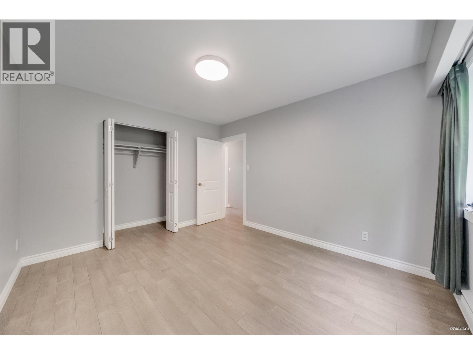 4366 Gilpin Crescent, Burnaby, British Columbia  V5G 2K4 - Photo 24 - R3078988