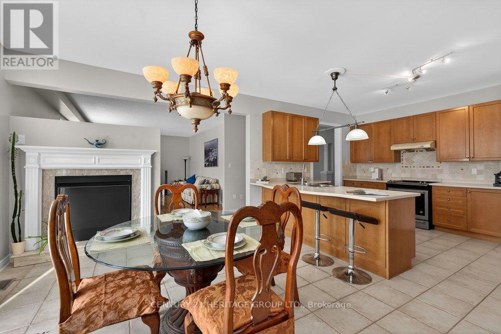 30 O'hara Crescent, Richmond Hill, Ontario  L4E 4L3 - Photo 21 - N12725228