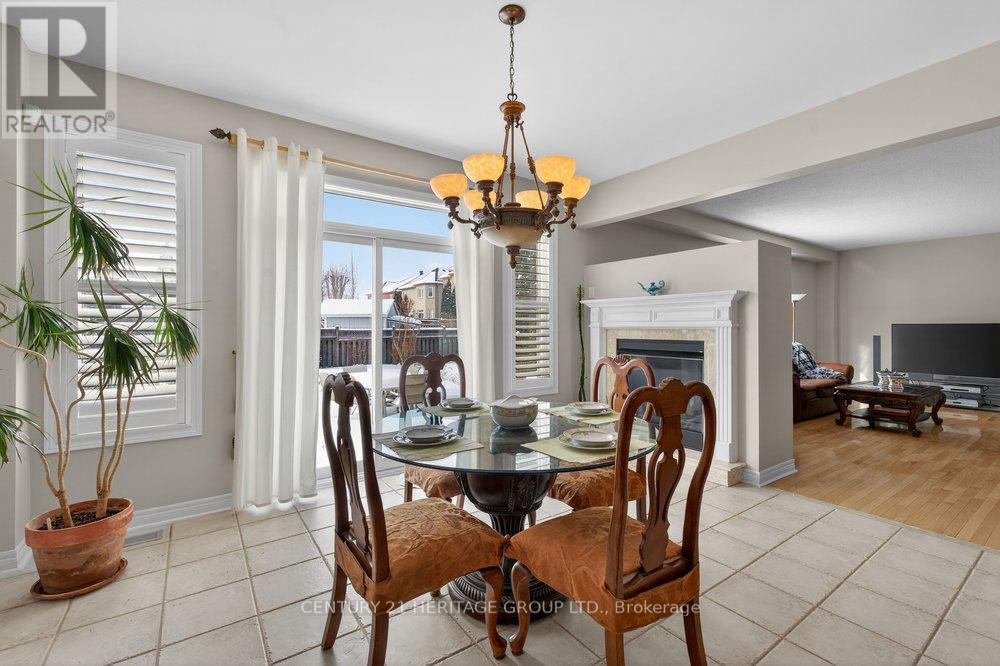 30 O'hara Crescent, Richmond Hill, Ontario  L4E 4L3 - Photo 22 - N12725228