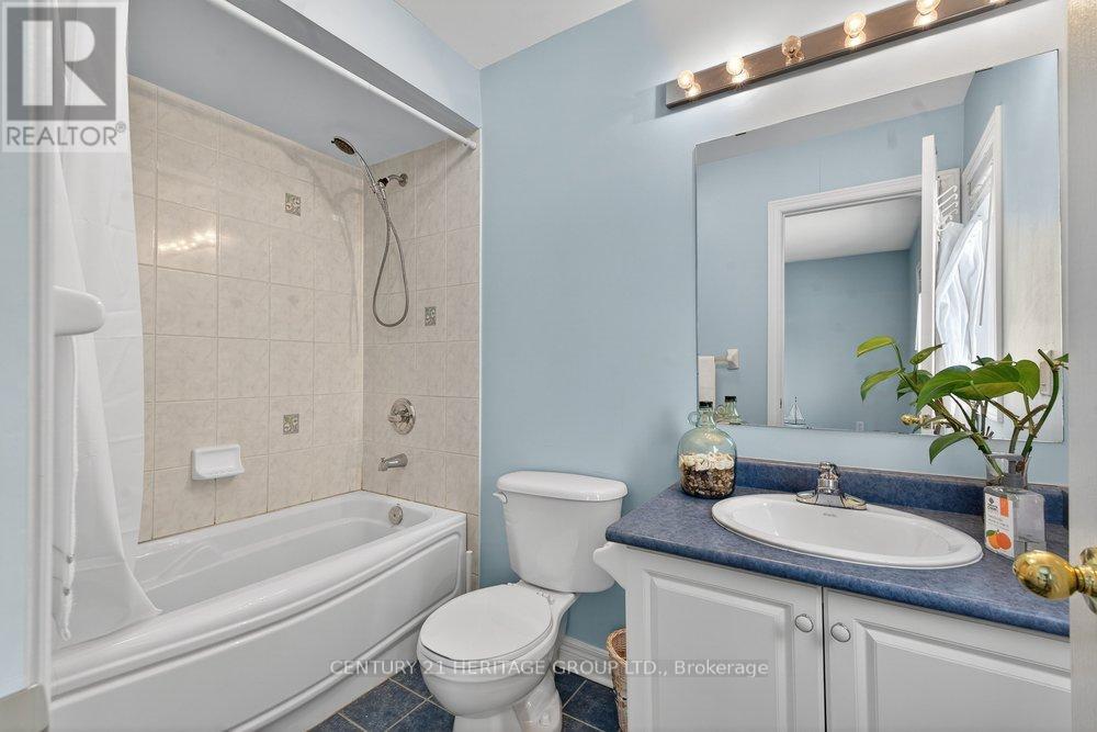 30 O'hara Crescent, Richmond Hill, Ontario  L4E 4L3 - Photo 34 - N12725228