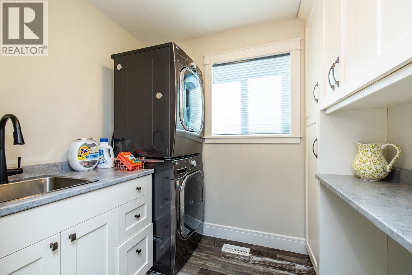 246 Burden Street, Prince George, British Columbia  V2M 2G8 - Photo 6 - R3082651