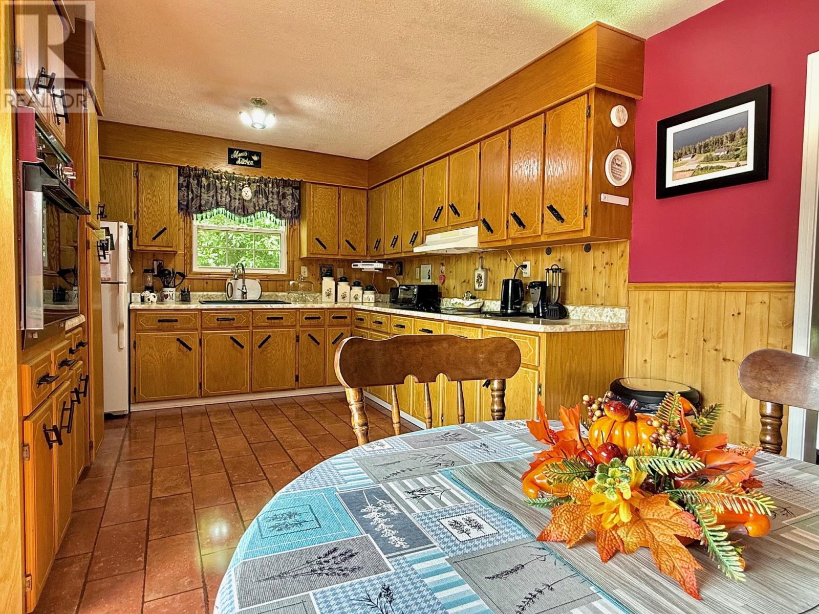 33 Oceanview Crescent, Brooklyn, Newfoundland & Labrador  A0C 1V0 - Photo 17 - 1294043