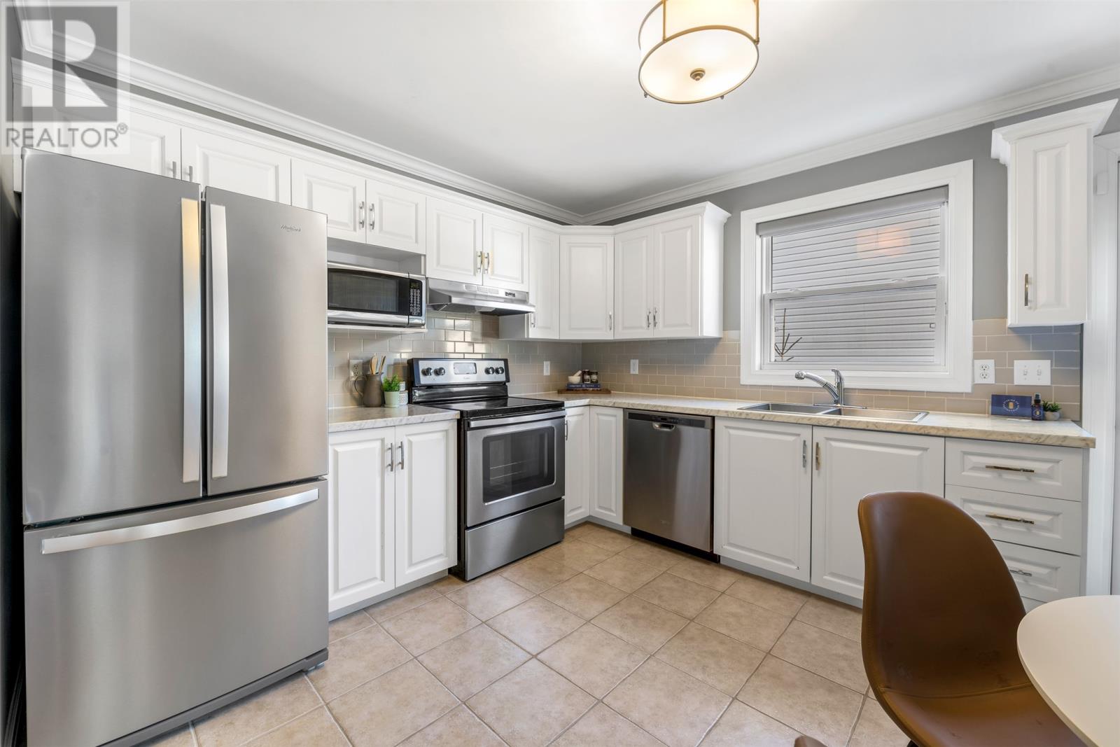 53 Edison Place, St. John's, Newfoundland & Labrador  A1E 6J1 - Photo 4 - 1293971