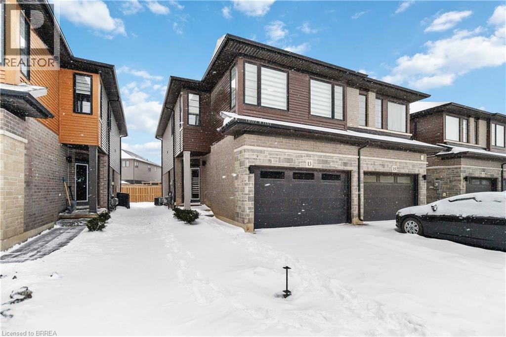 13 Bellhouse Avenue, Brantford, Ontario  N3T 0T9 - Photo 2 - 40791073