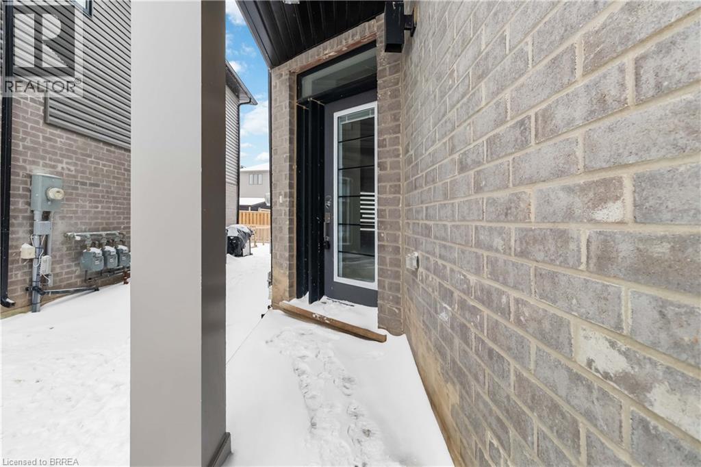 13 Bellhouse Avenue, Brantford, Ontario  N3T 0T9 - Photo 5 - 40791073