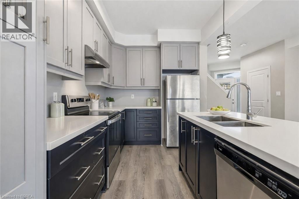 13 Bellhouse Avenue, Brantford, Ontario  N3T 0T9 - Photo 9 - 40791073