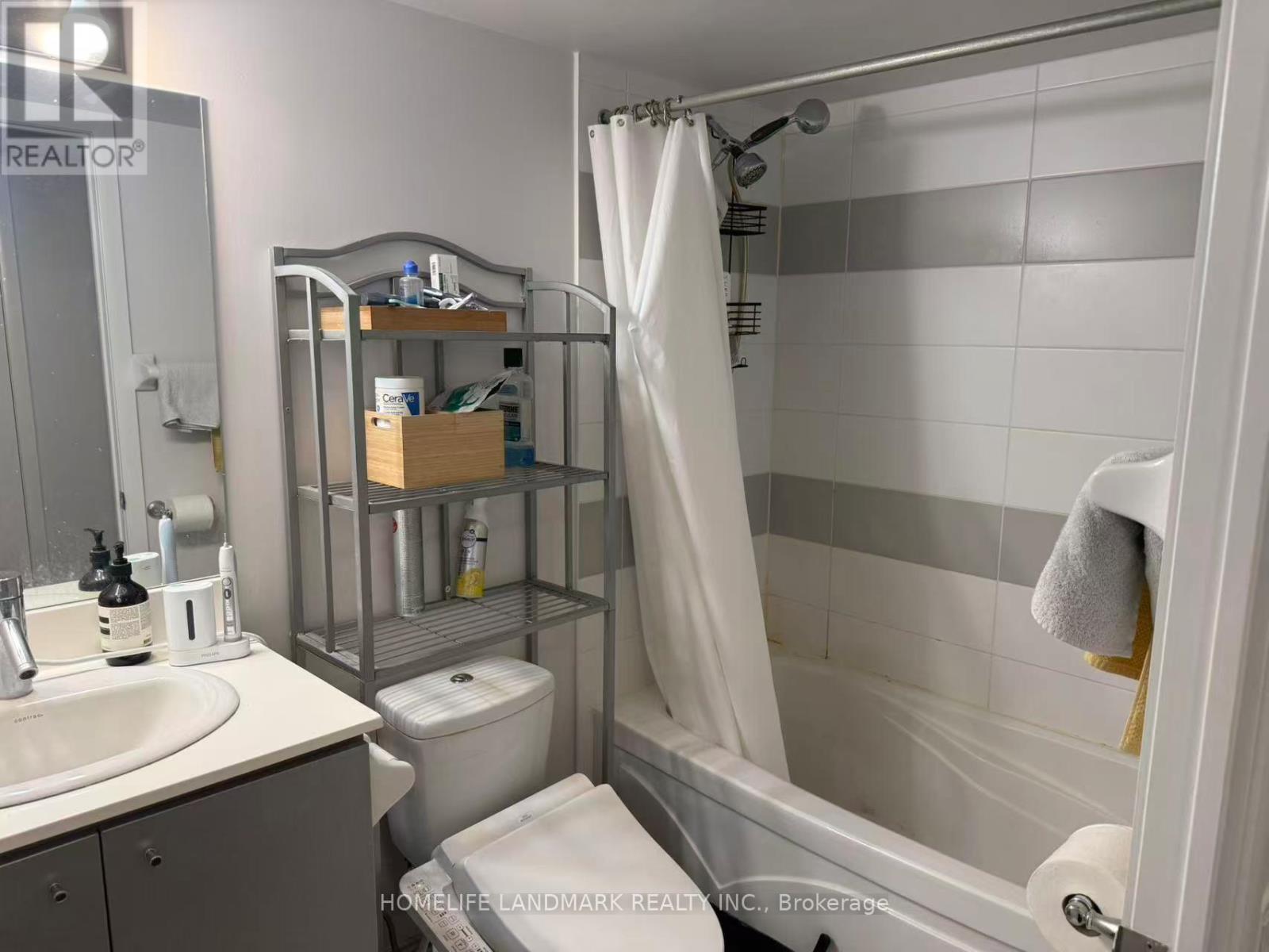 10 - 5168 Yonge Street, Toronto, Ontario  M2N 5P6 - Photo 2 - C12724258