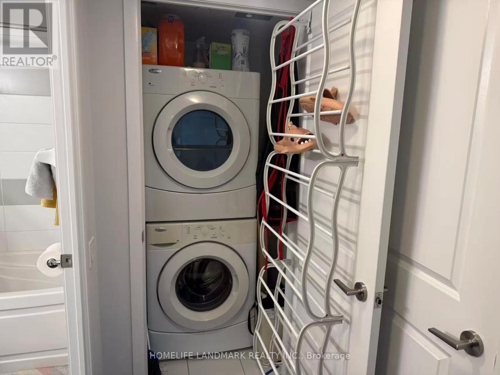 10 - 5168 Yonge Street, Toronto, Ontario  M2N 5P6 - Photo 3 - C12724258