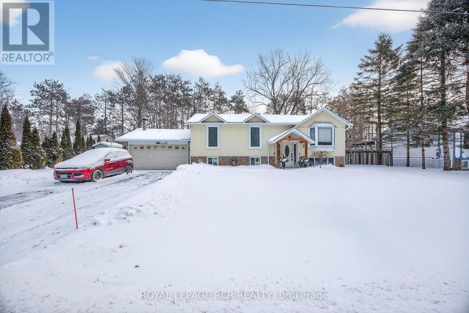 17 Pine Park Boulevard, Adjala-Tosorontio, Ontario  L0M 1J0 - Photo 3 - N12518222