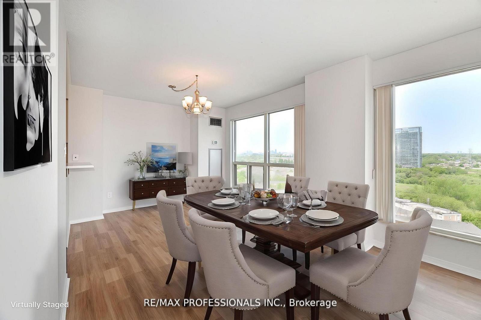 2004 - 2269 Lakeshore Boulevard W, Toronto, Ontario  M8V 3X6 - Photo 11 - W12725218