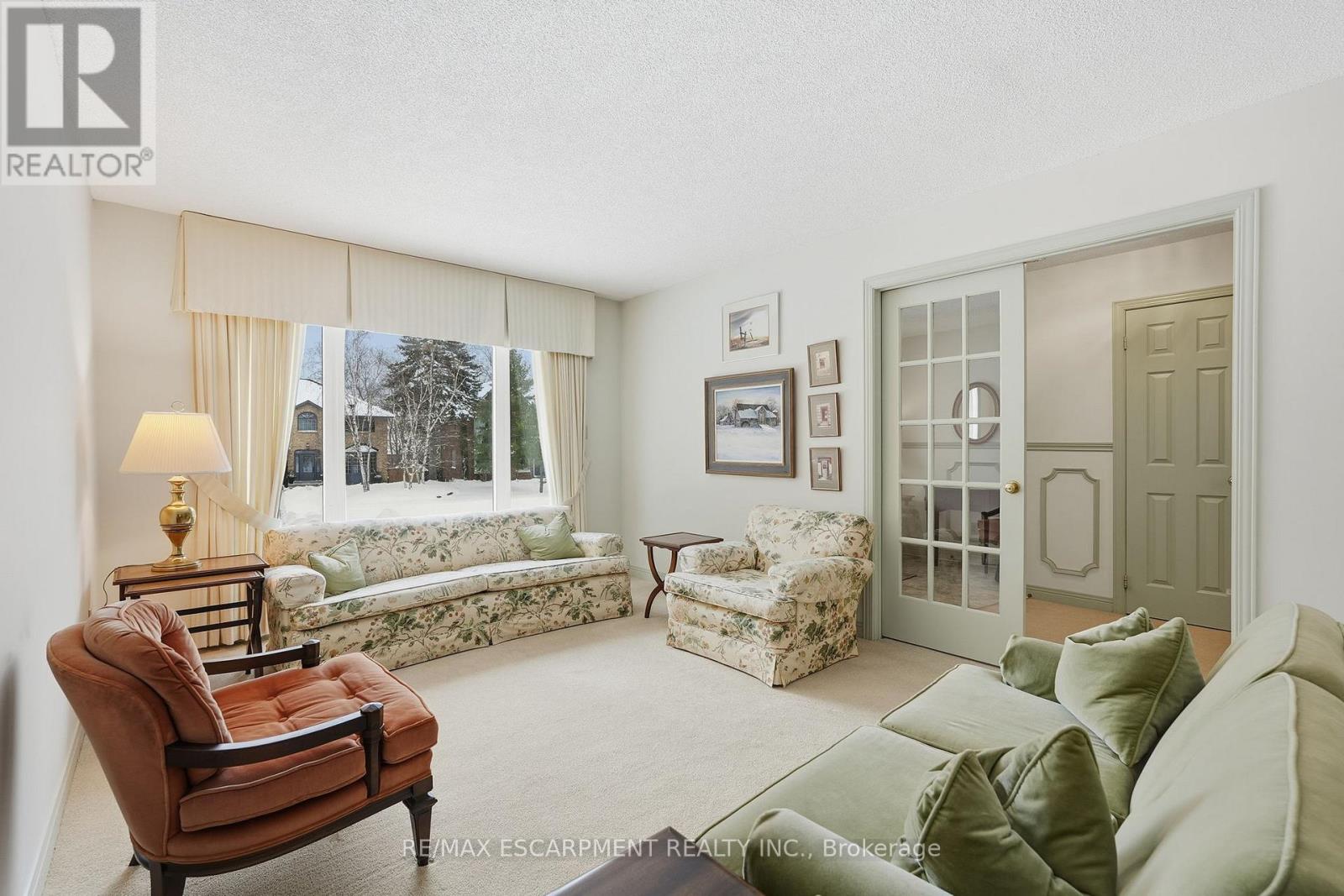 2320 Homer Drive, Burlington, Ontario  L7P 4V4 - Photo 8 - W12725224