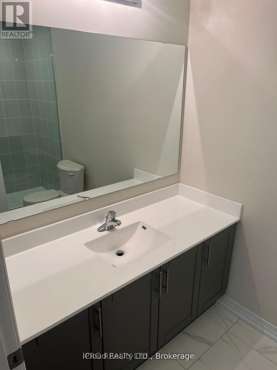 121 - 1585 Rose Way, Milton, Ontario  L9E 1N4 - Photo 15 - W12725226