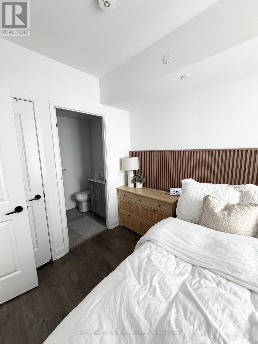 439 - 2343 Khalsa Gate, Oakville, Ontario  L6M 5R6 - Photo 4 - W12725262