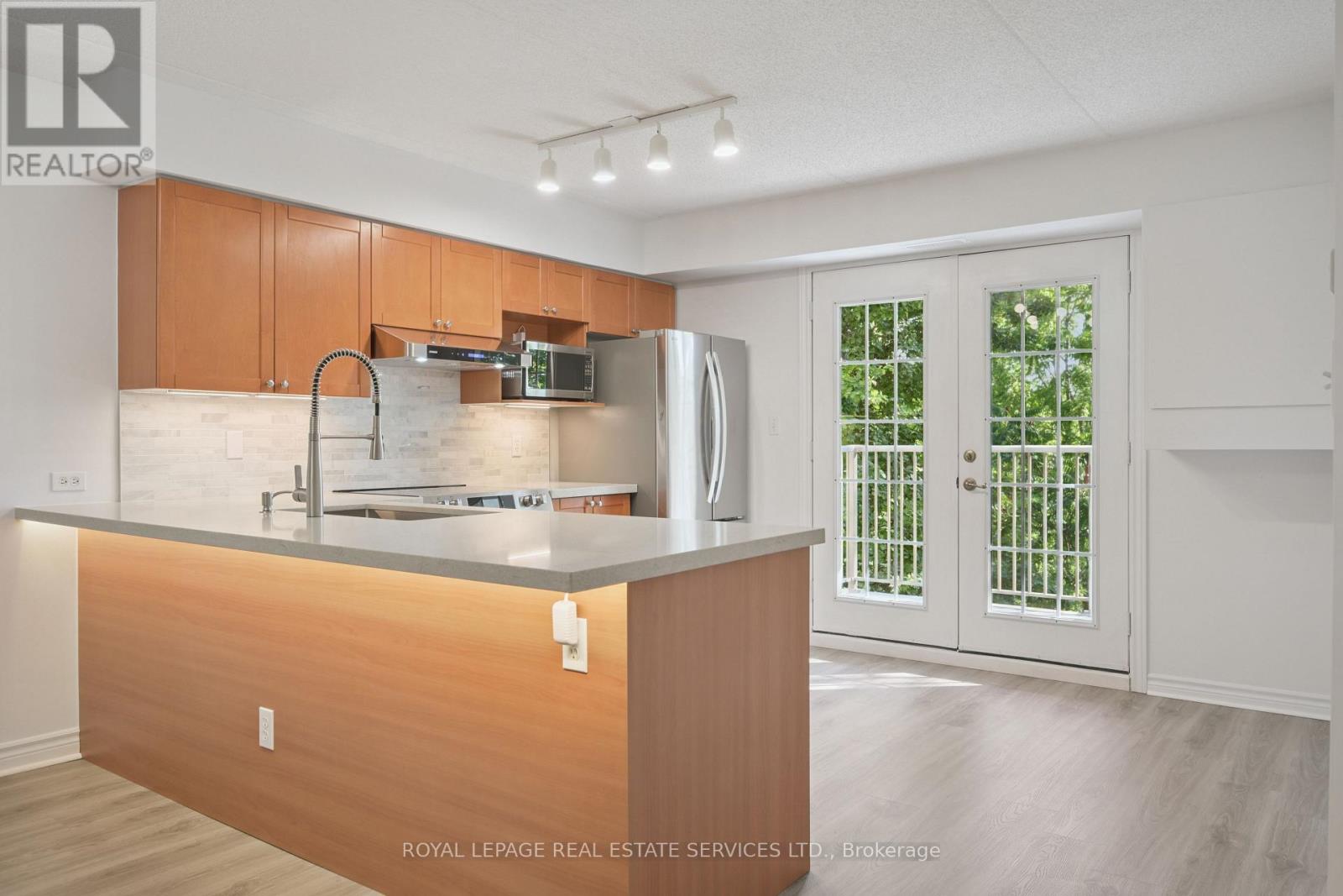 207 - 1450 Bishops Gate, Oakville, Ontario  L6M 4N1 - Photo 11 - W12725266