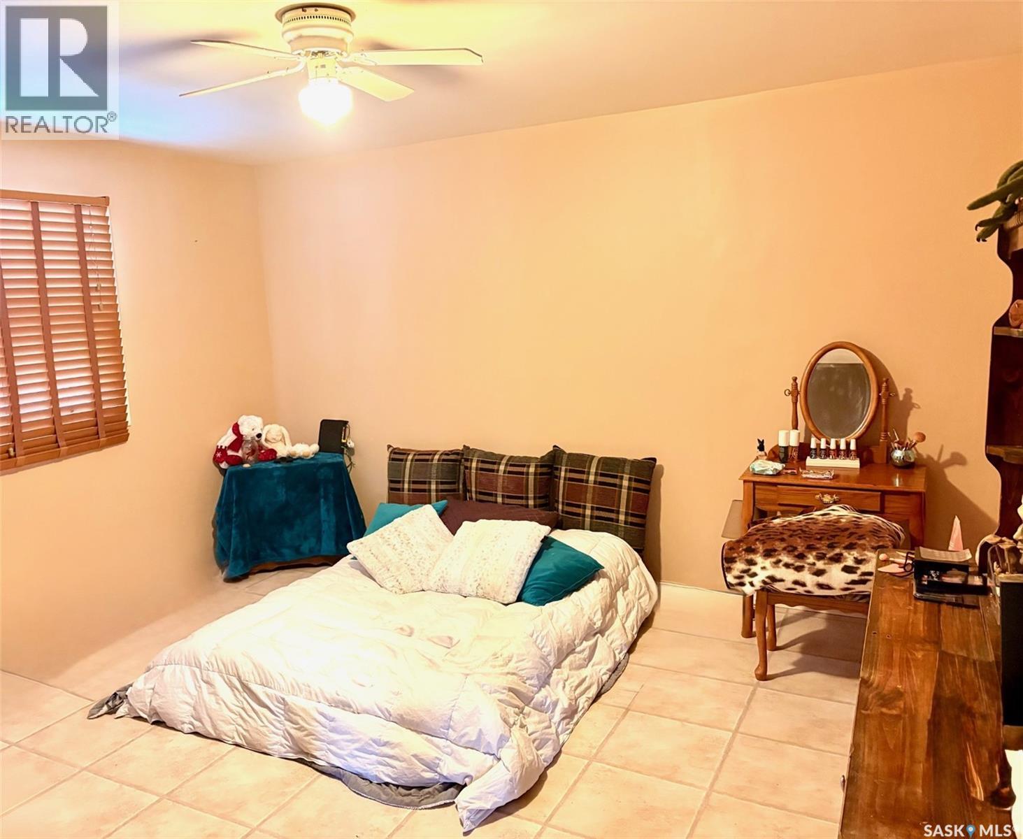 713 Calgary Street, Broadview, Saskatchewan  S0G 0K0 - Photo 10 - SK027296